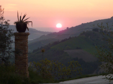 Sonnenaufgang Meer Italien, Marche Italien